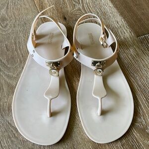 Michael Kors Sandels size 10